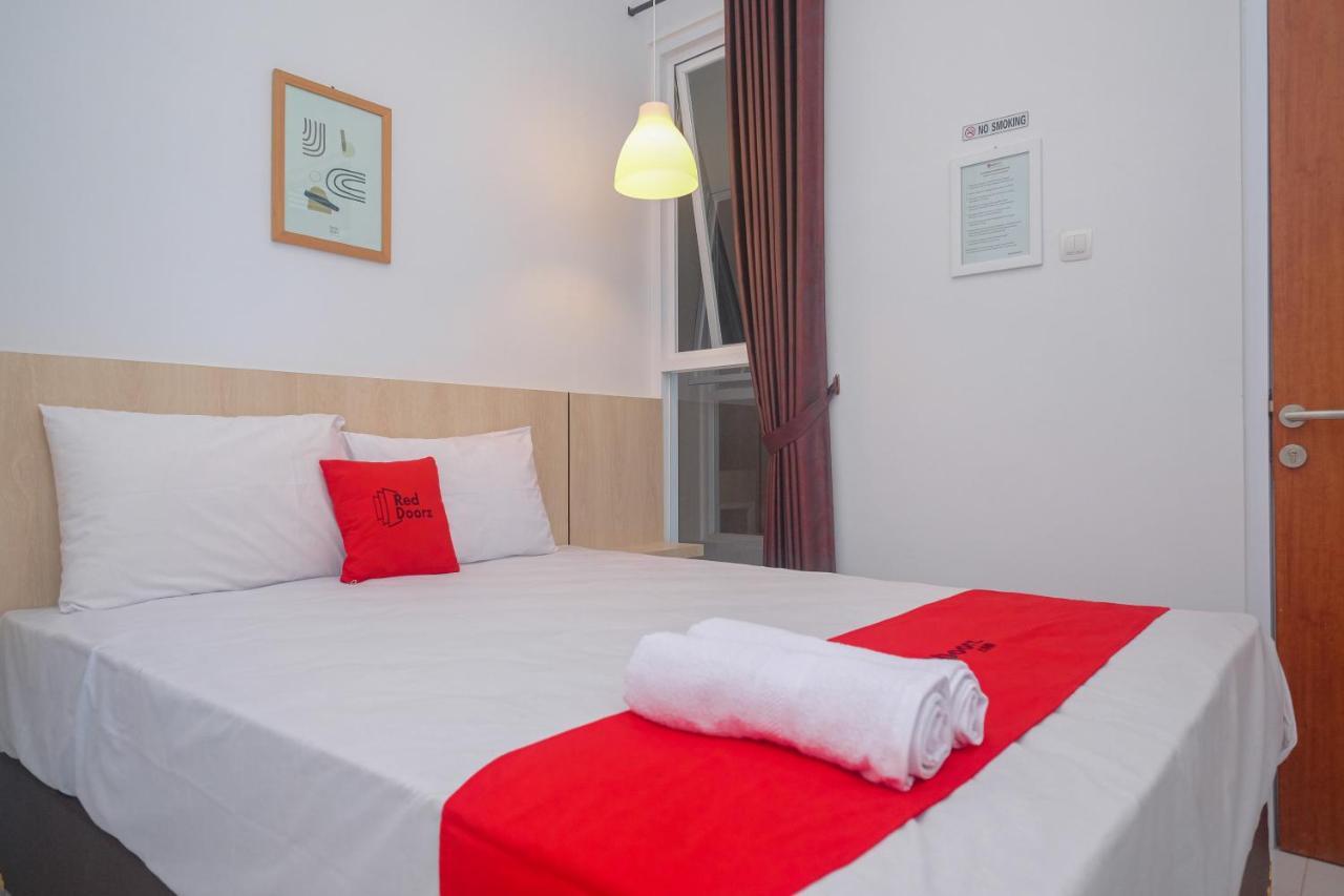 Reddoorz Syariah @ Tlogosari Semarang Hotell Alastuwo Eksteriør bilde